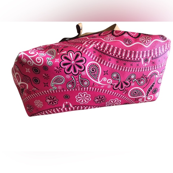 Isaac Mizrahi Pink Floral leather Shoulder Bag - Picture 3 of 7